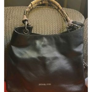 Michael Kors Black Smooth Leather W/ Python Handle & sides unzip to Python NICE!
